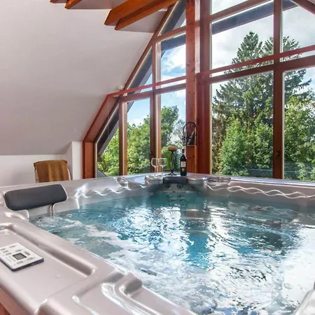 Comfortable With Facilities Vila